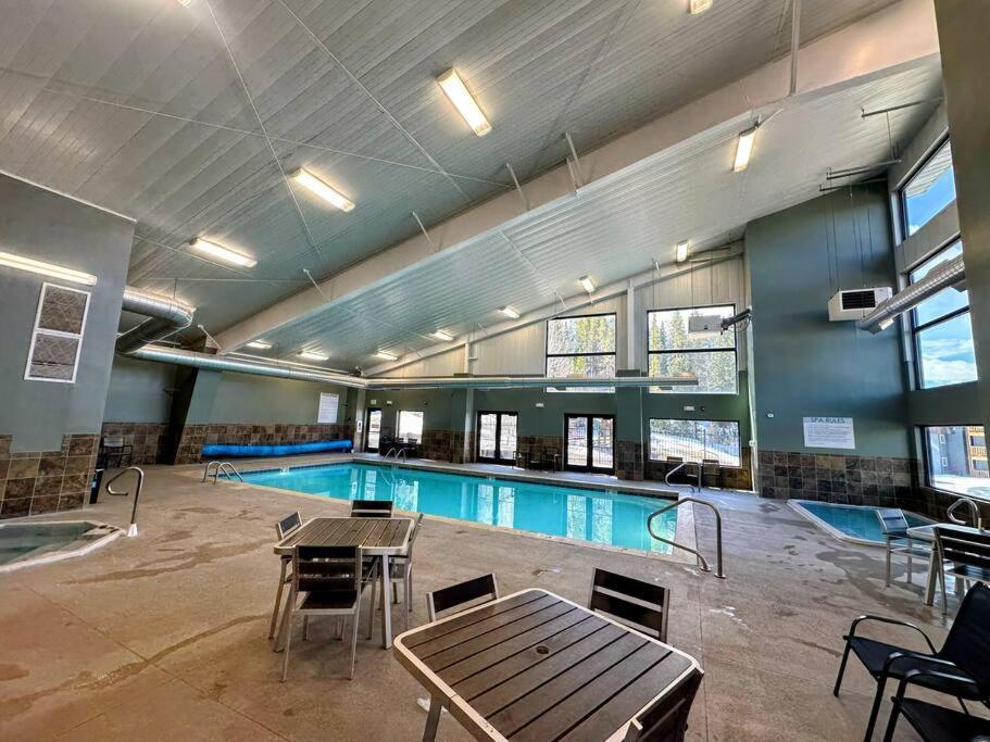 Winter Haus, Winter Park 2 Bedrooms Corner Unit W Outdoor Patio Walking Distance To The Center Of Town エクステリア 写真